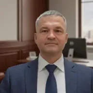 Петров Игорь